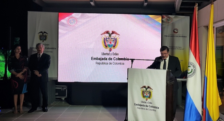 Embajador de Colombia en Paraguay dio la bienvenida al evento de fin de año