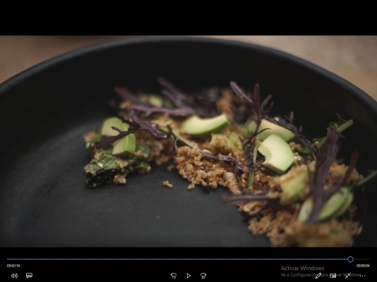 La Embajada en Paraguay organizó el evento de cocina virtual “Alimentos que enamoran”, con el chef Alejandro Gutiérrez