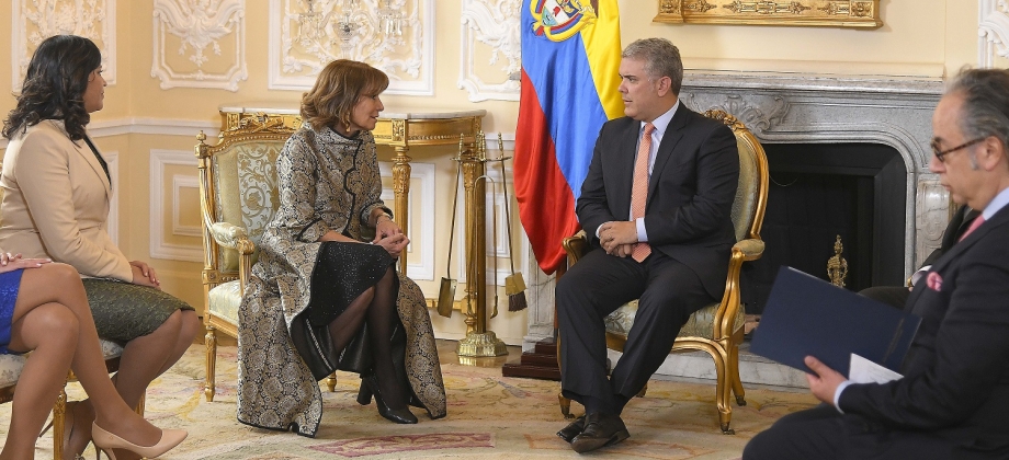 Presidente Iván Duque recibió cartas credenciales de la Embajadora de Paraguay en Colombia, Sophia López Garelli