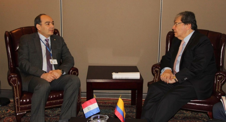 Ministros de Relaciones Exteriores de Colombia y Paraguay sostuvieron un encuentro 